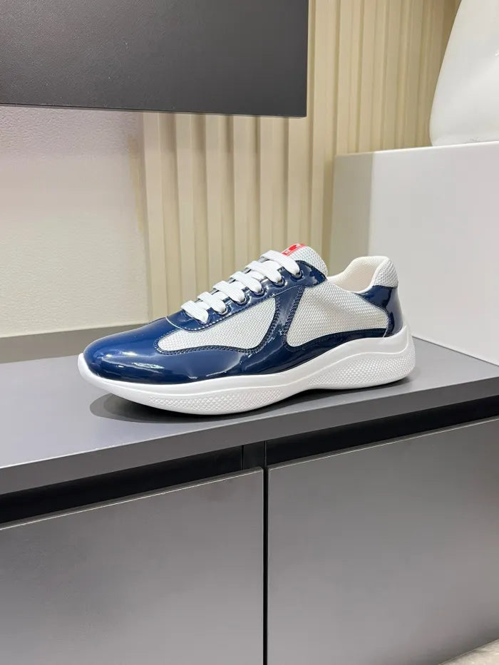 P - SNEAKERS