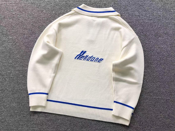 W - SWEATER