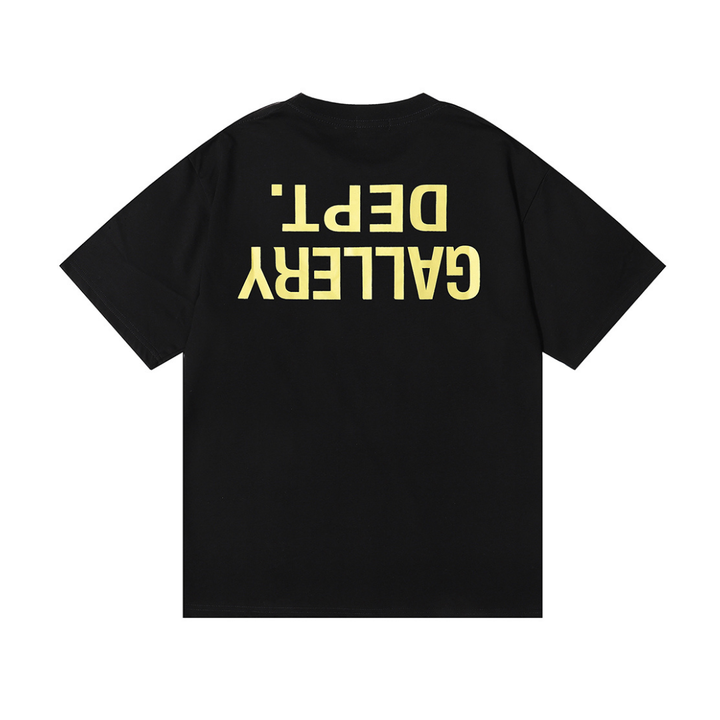 Camiseta del departamento de galería