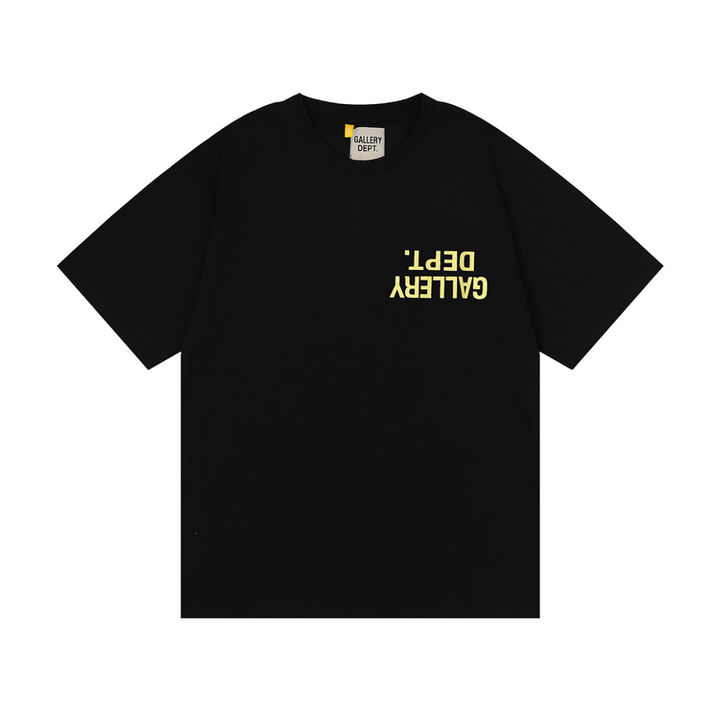 Camiseta del departamento de galería
