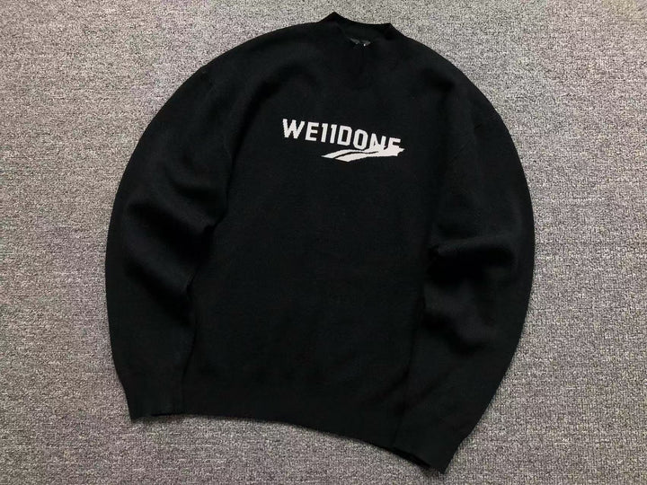 W - SWEATER