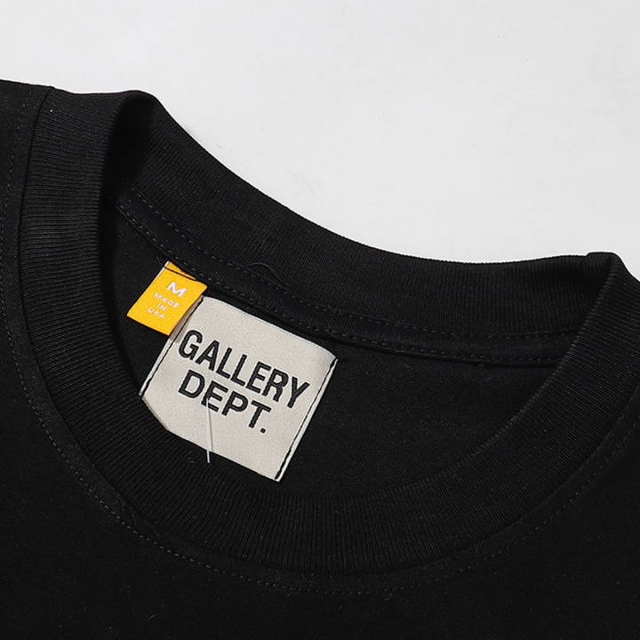Camiseta del departamento de galería