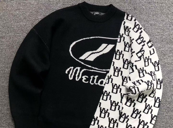 W - SWEATER