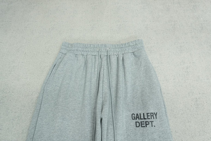 G - SWEATPANTS