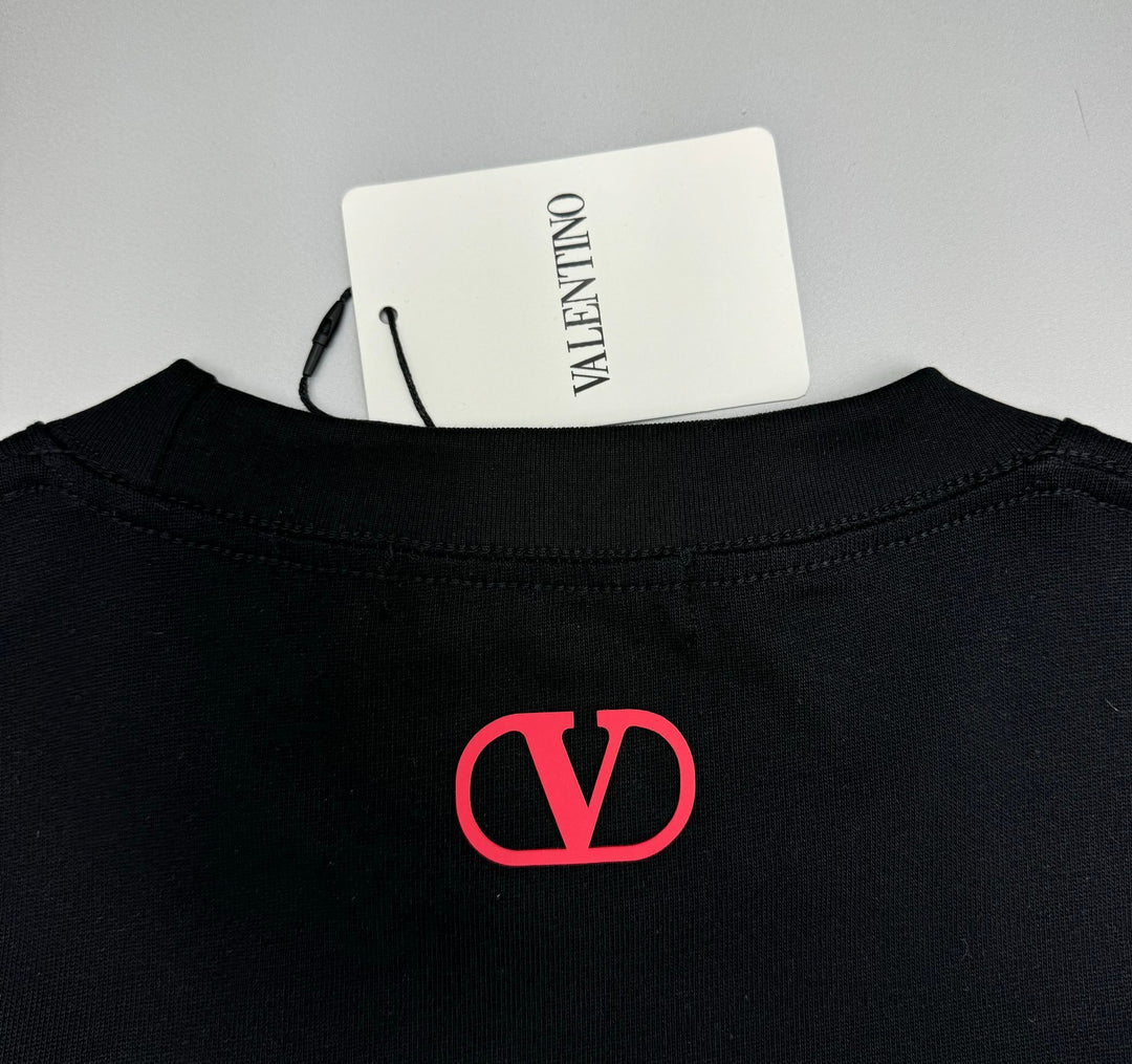 V - TSHIRT