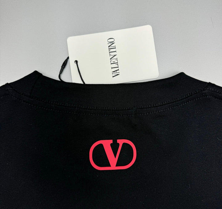 V - TSHIRT