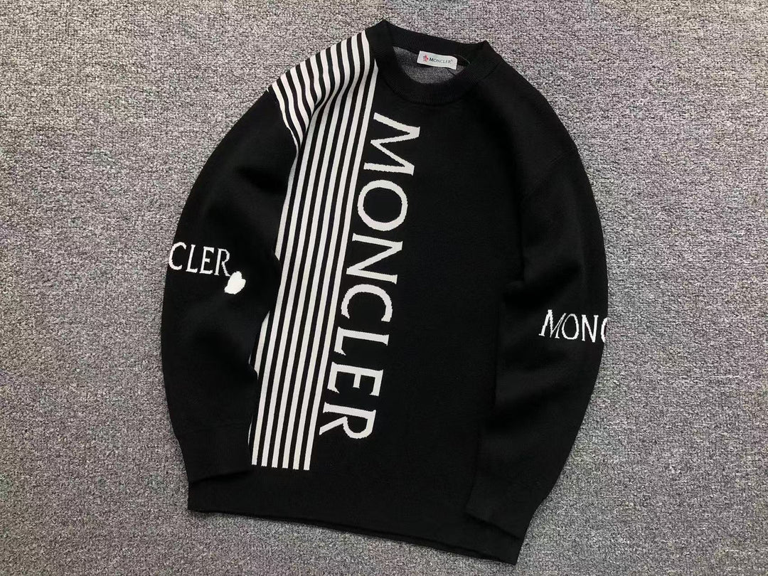 M - SWEATER