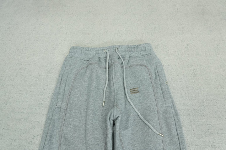 K - SWEATPANTS