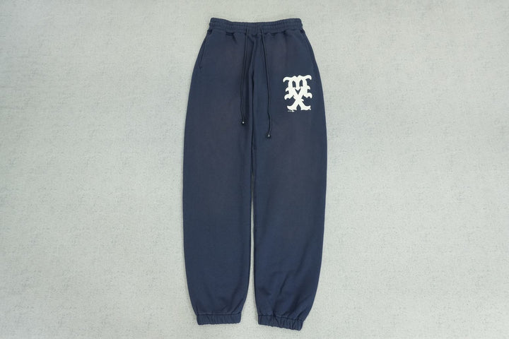 S - SWEATPANTS