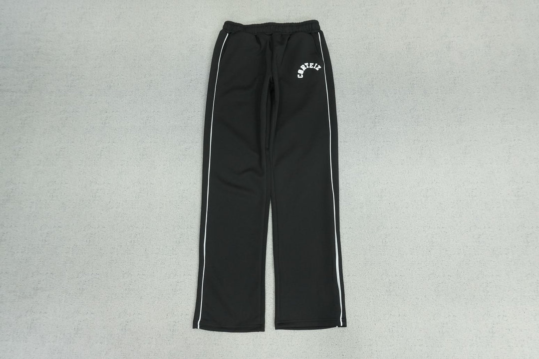 C - SWEATPANTS