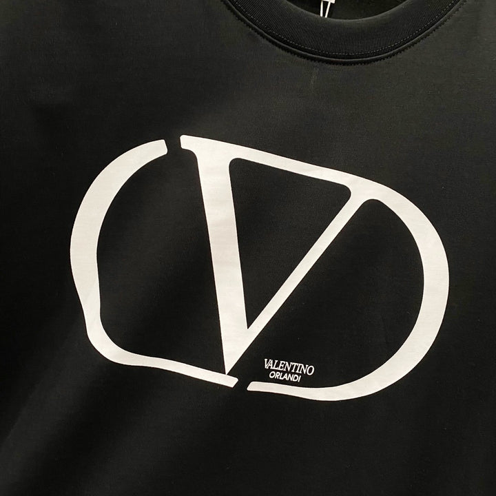 V - TSHIRT