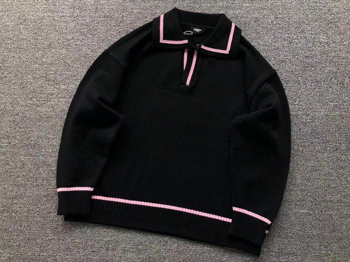 W - SWEATER