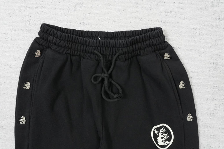 H - SWEATPANTS