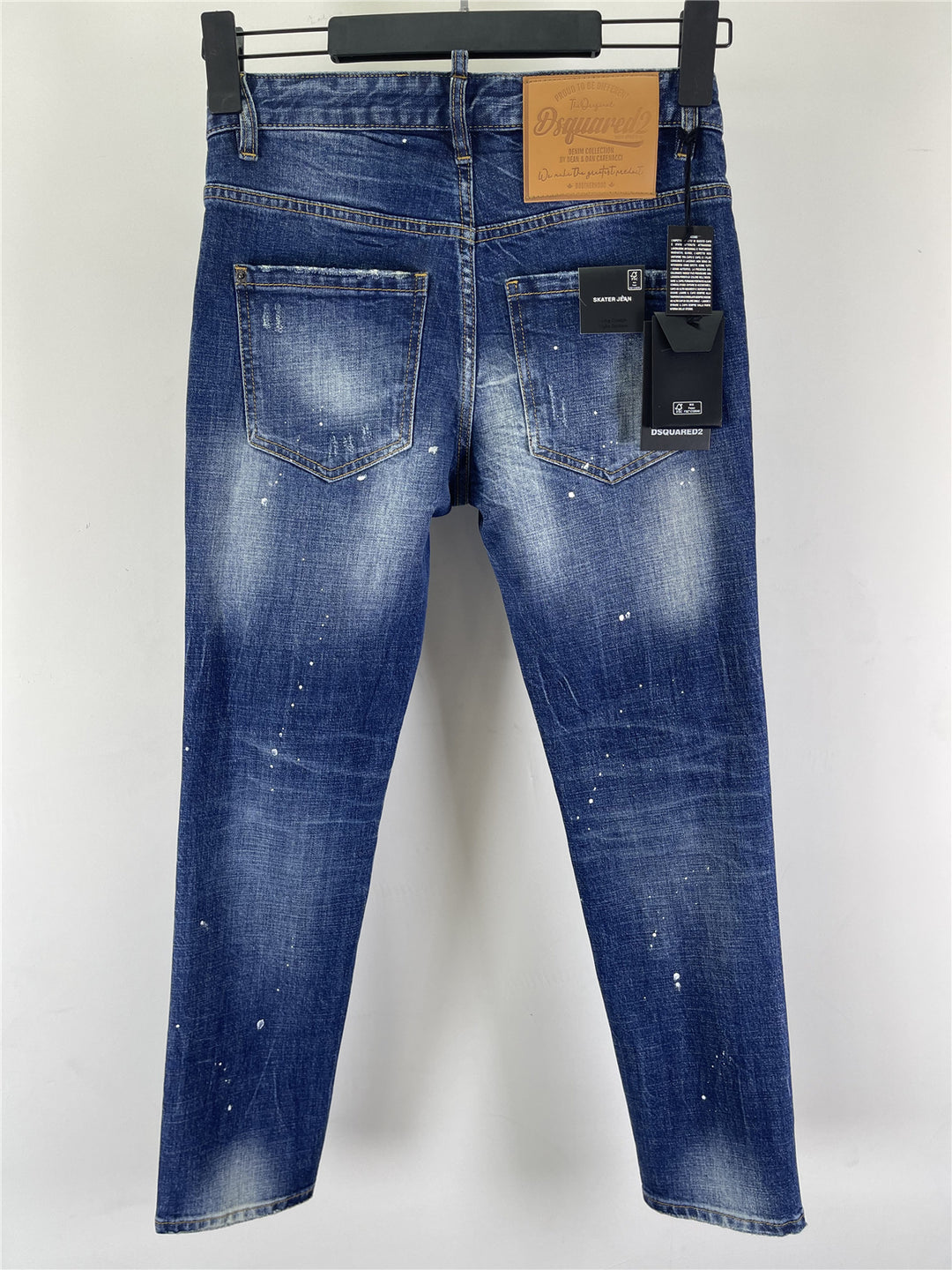D - JEANS