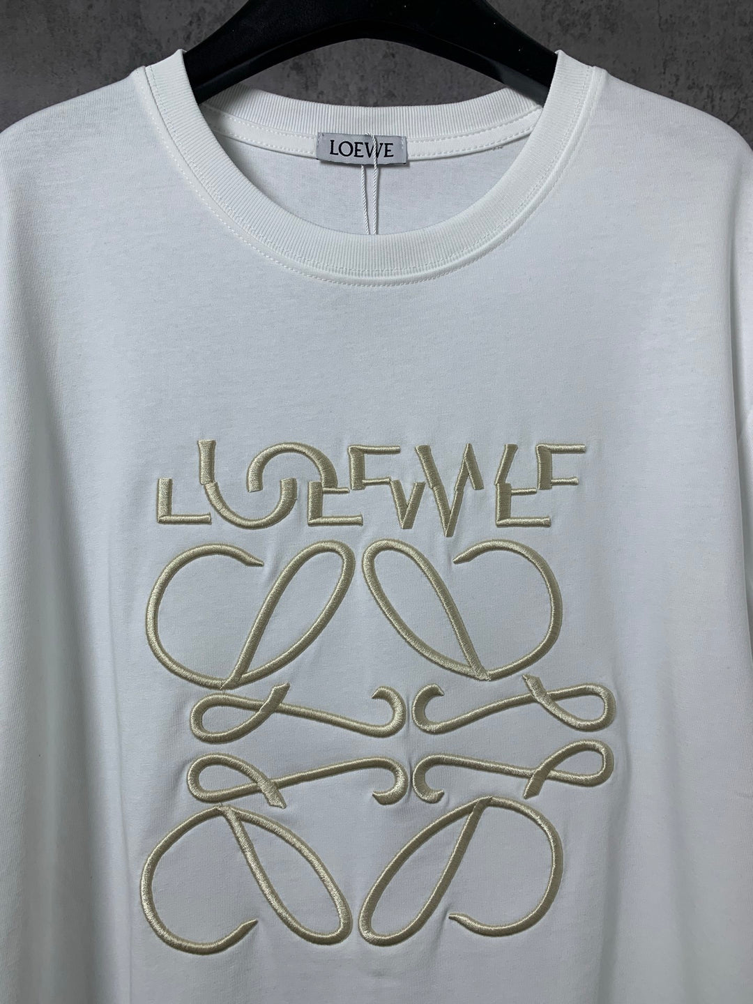 L - TSHIRT