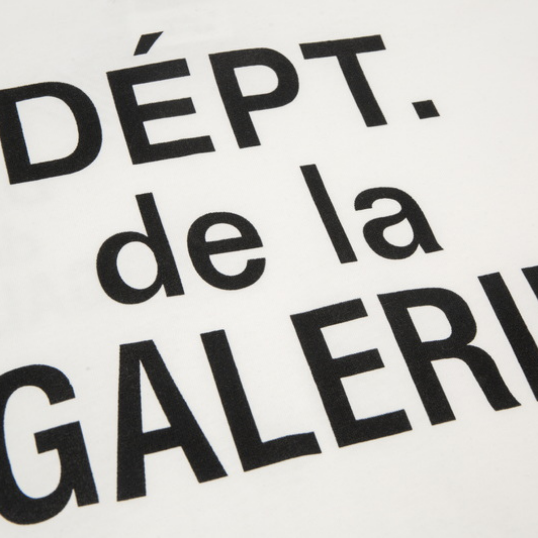 Camiseta del departamento de galería