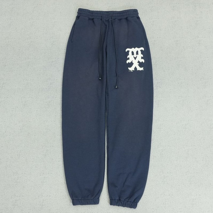 S - SWEATPANTS