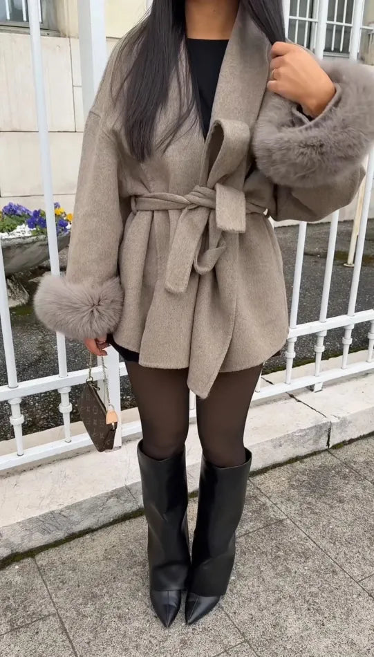 SET: MANTEL & LEDERSTIEFEL