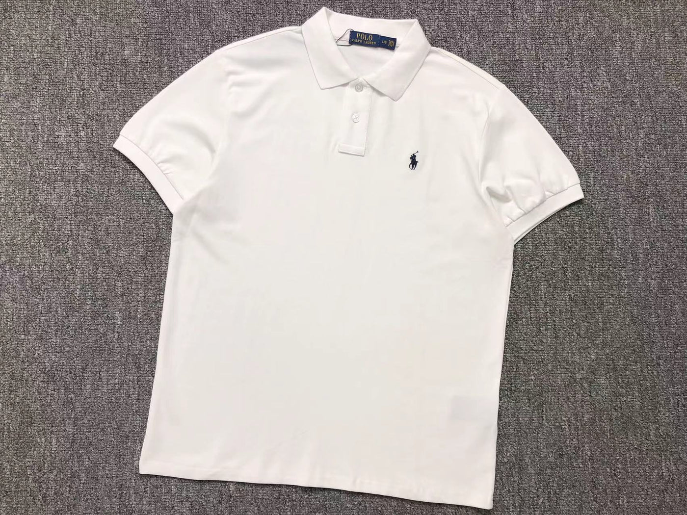 ANURA - P TSHIRT