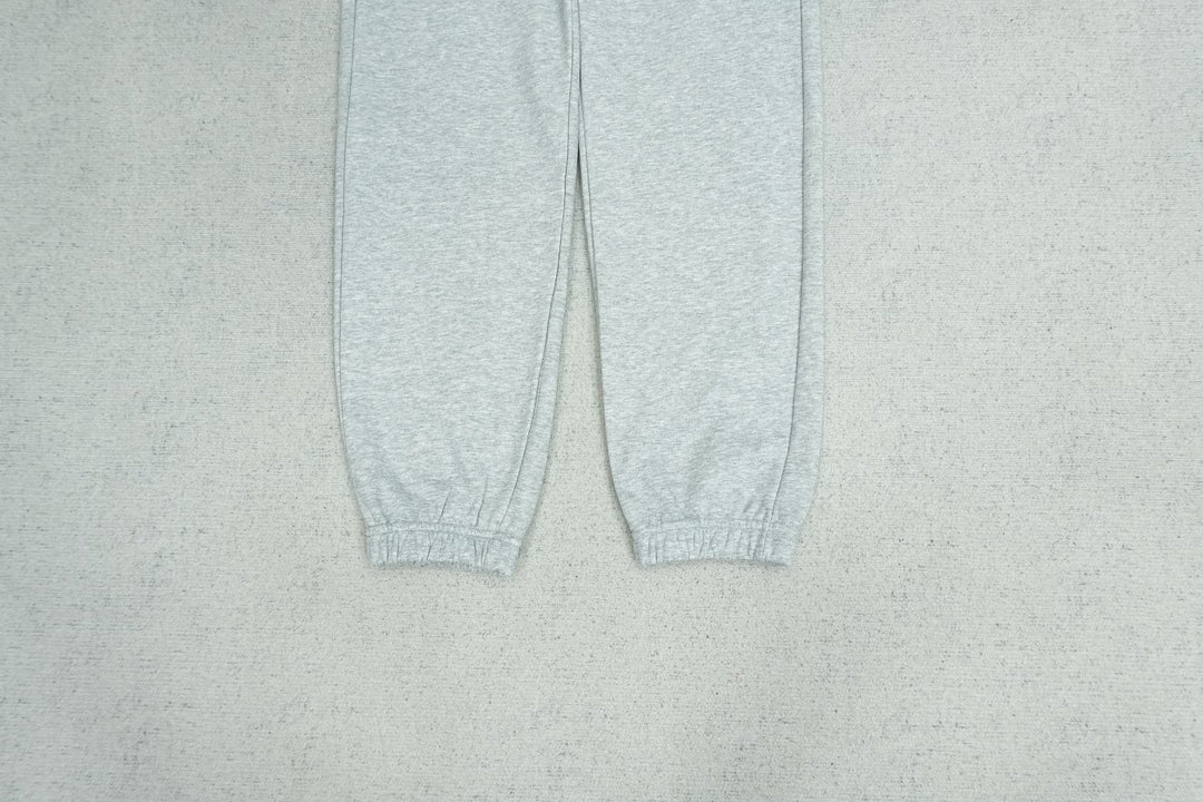 C - SWEATPANTS