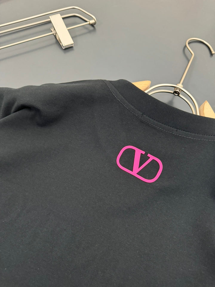 V - TSHIRT