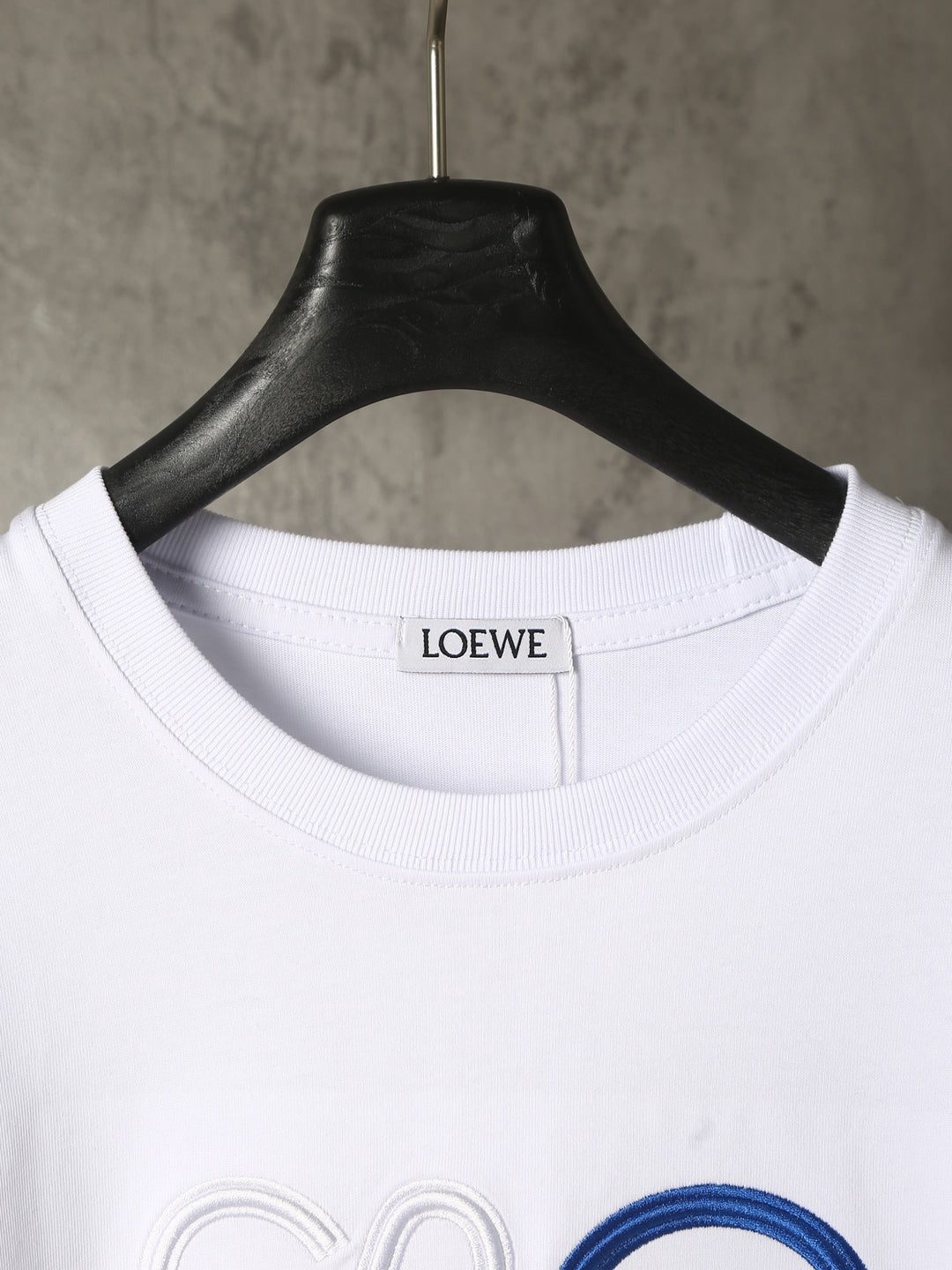 L - TSHIRT