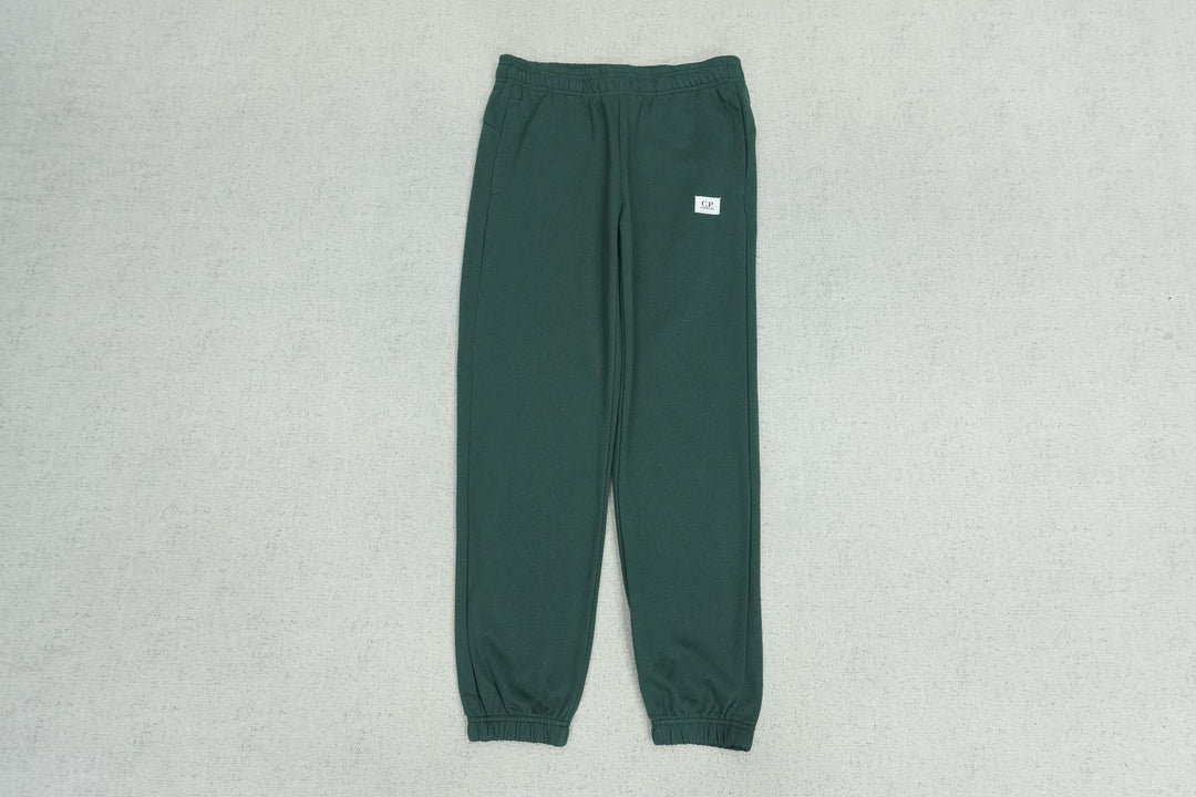 C - SWEATPANTS