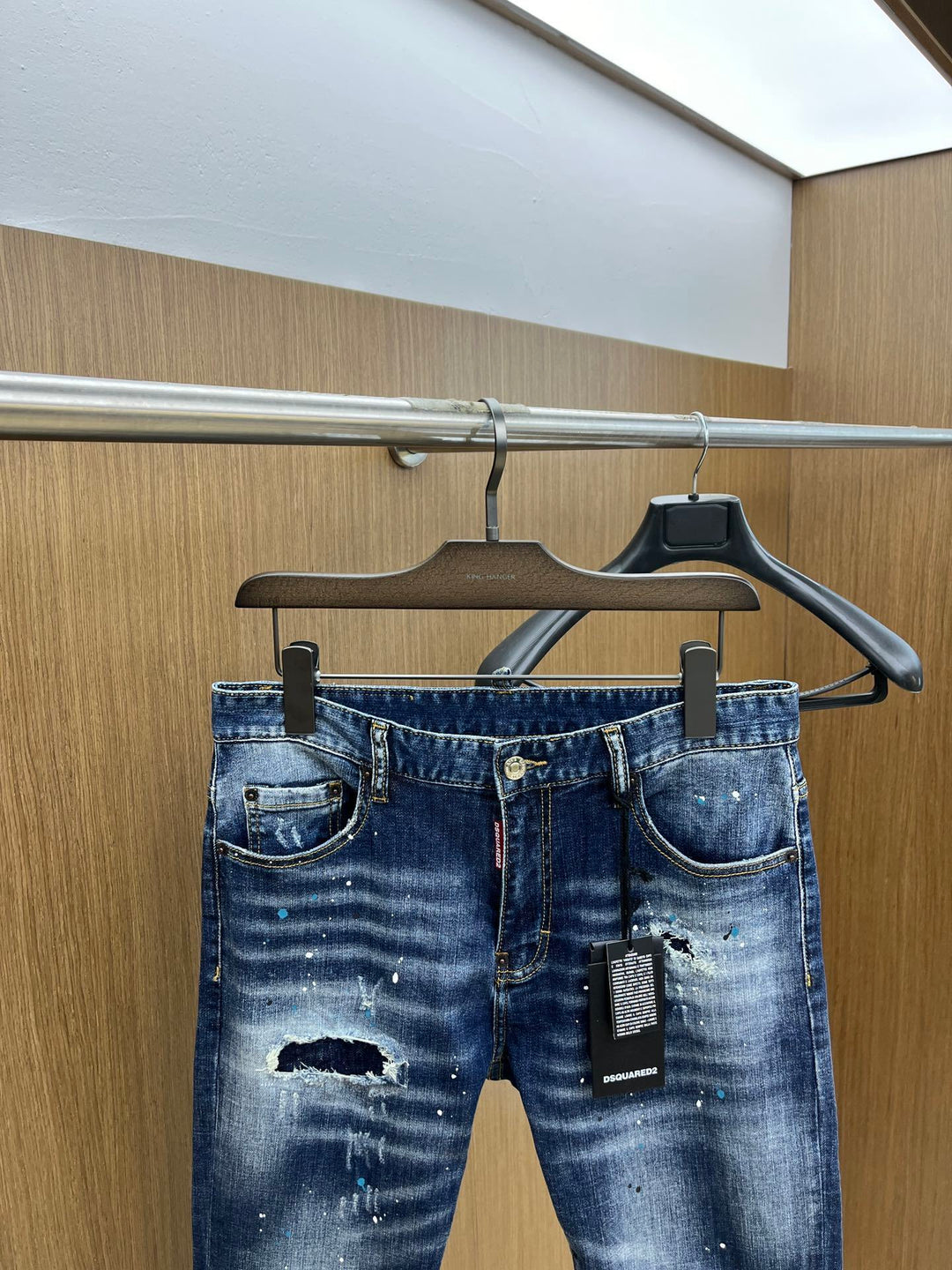 D - JEANS