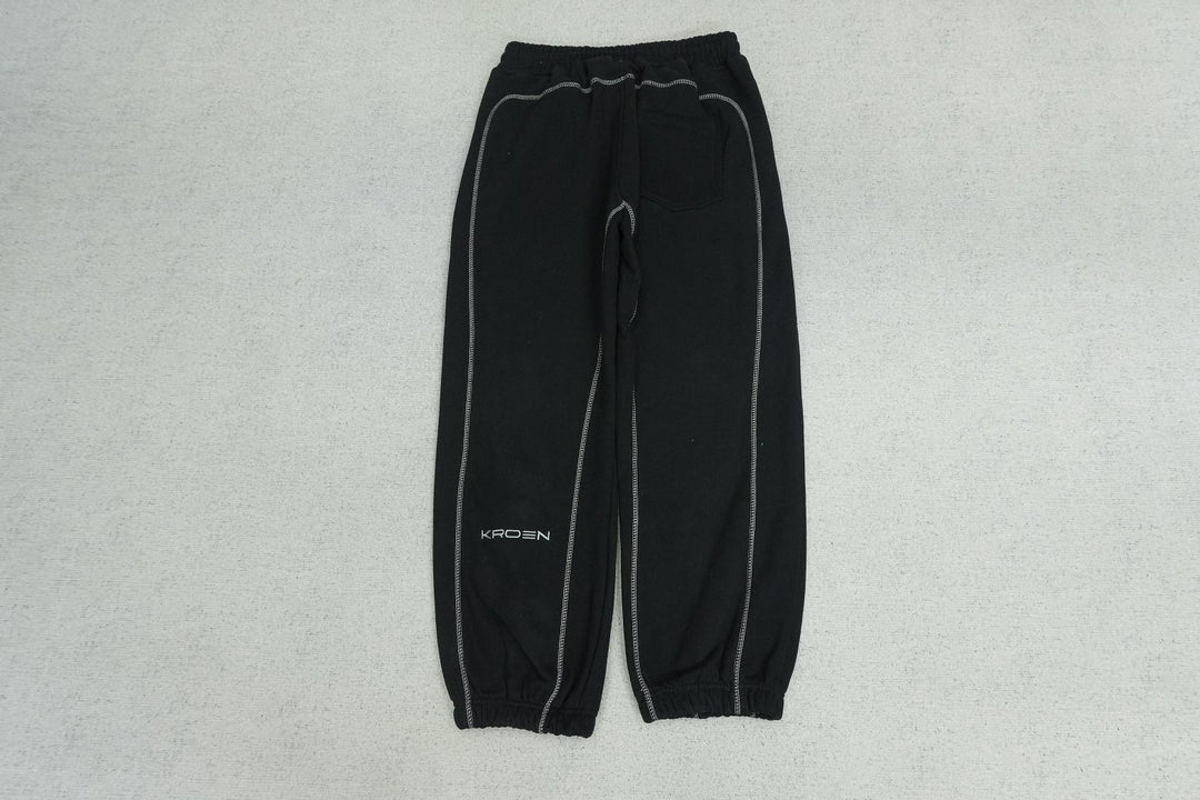 K - SWEATPANTS