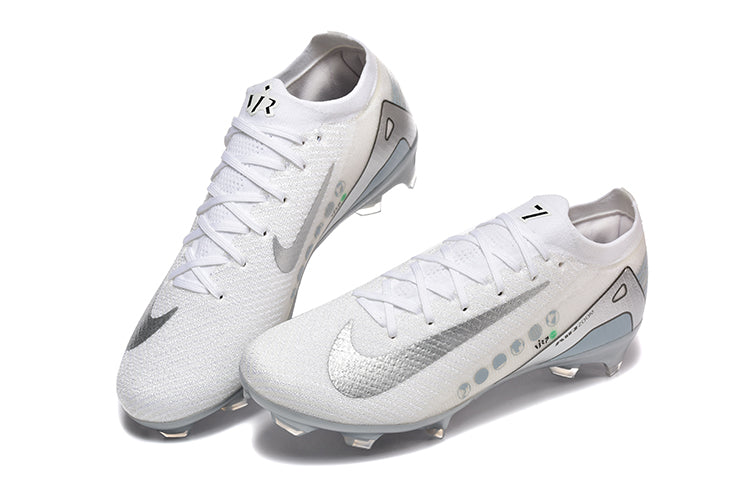 M - FUSSBALLSCHUHE