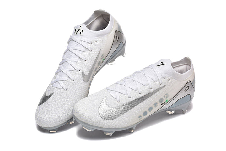 M - FUSSBALLSCHUHE