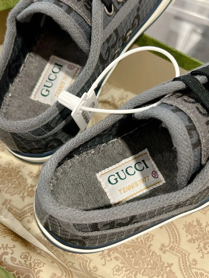 GG - SNEAKERS