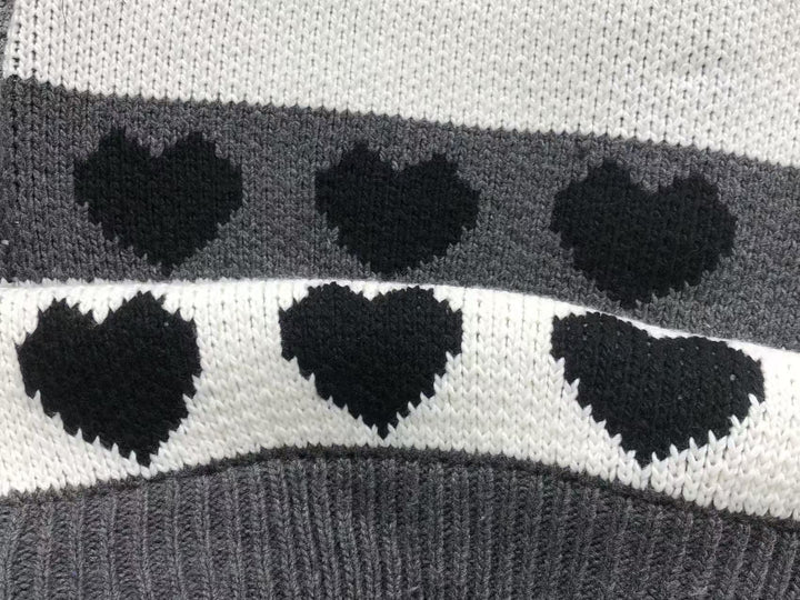 O - SWEATER