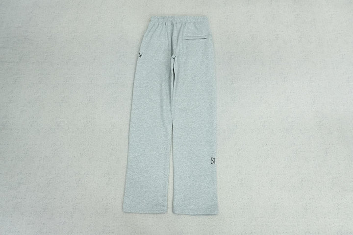C - SWEATPANTS